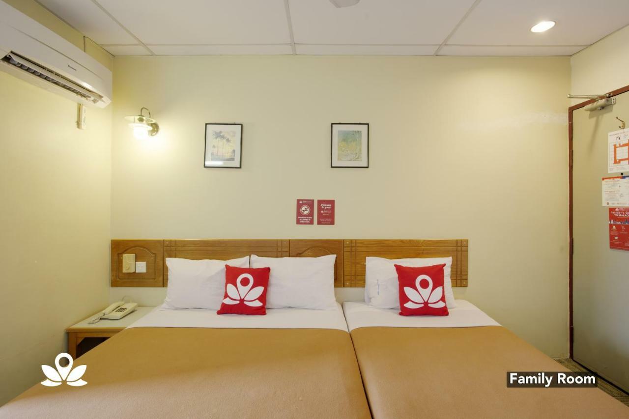 Coastal Park Hotel Malacca Eksteriør billede