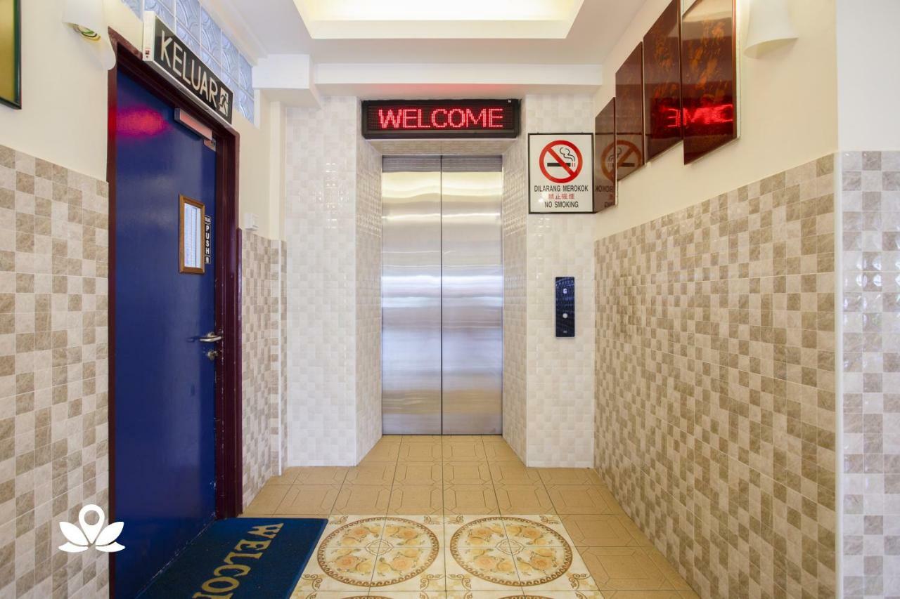 Coastal Park Hotel Malacca Eksteriør billede