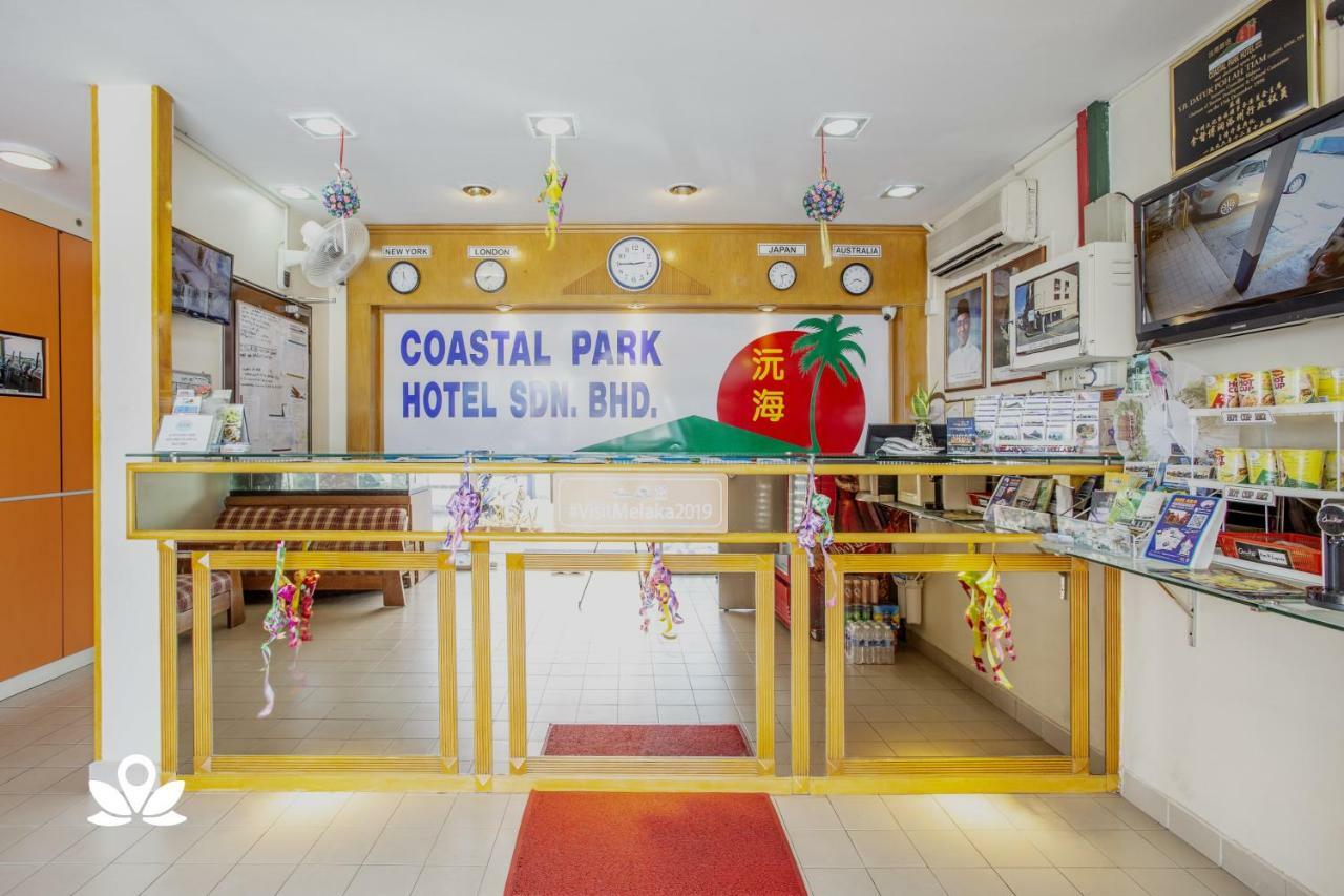 Coastal Park Hotel Malacca Eksteriør billede