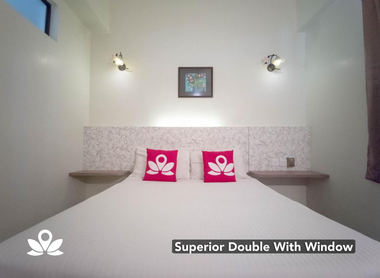 Coastal Park Hotel Malacca Eksteriør billede